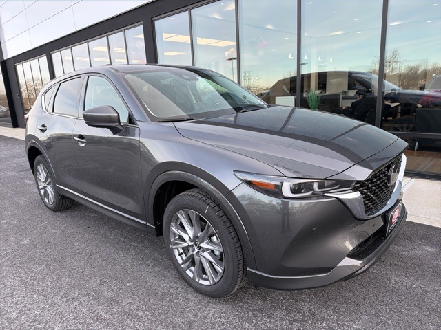 2025 Mazda CX-5 S Premium Plus package's photo