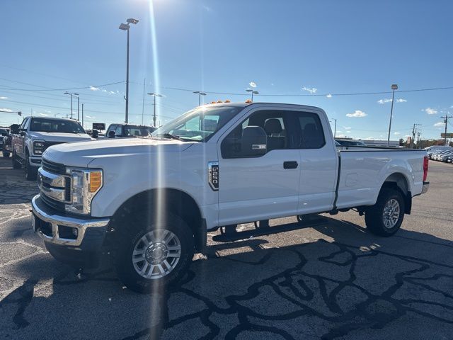 2017 Ford F-250 Super Duty XLT