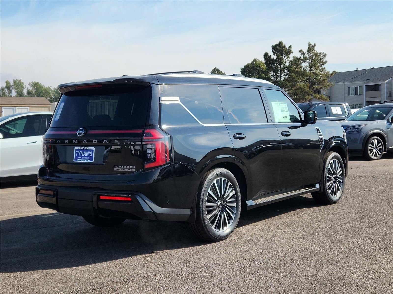 2025 Nissan Armada Platinum Reserve photo 2