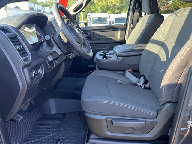 2025 Ram 2500 Tradesman photo 6