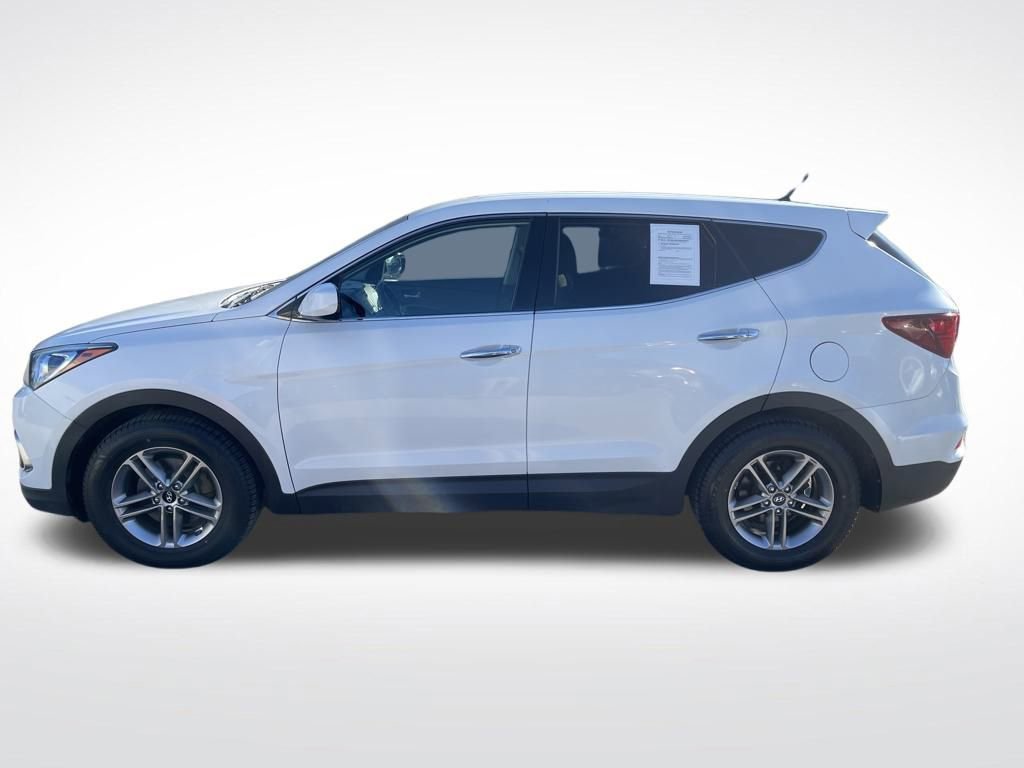 2018 Hyundai Santa Fe Sport Base photo 2