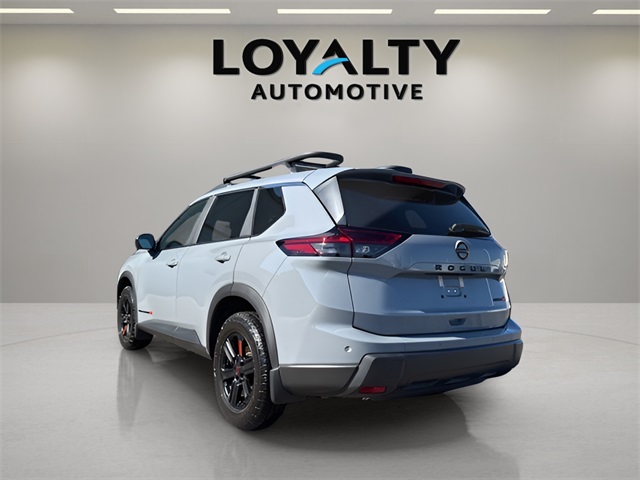 2025 Nissan Rogue photo 3