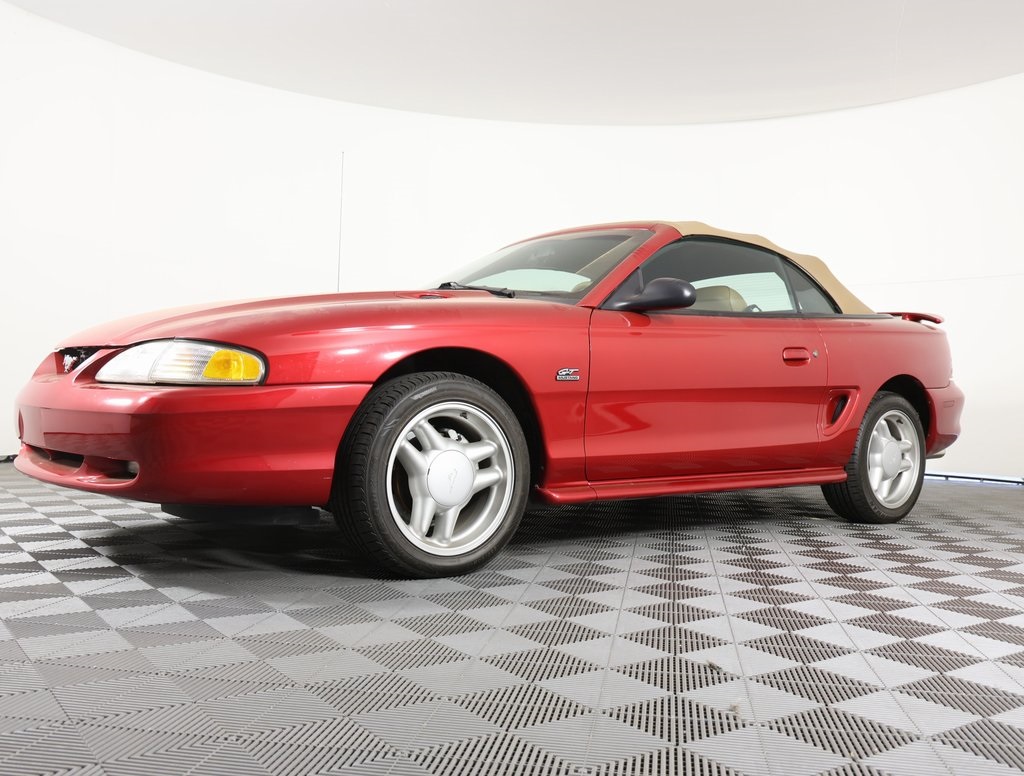 1994 Ford Mustang GT Convertible photo 2