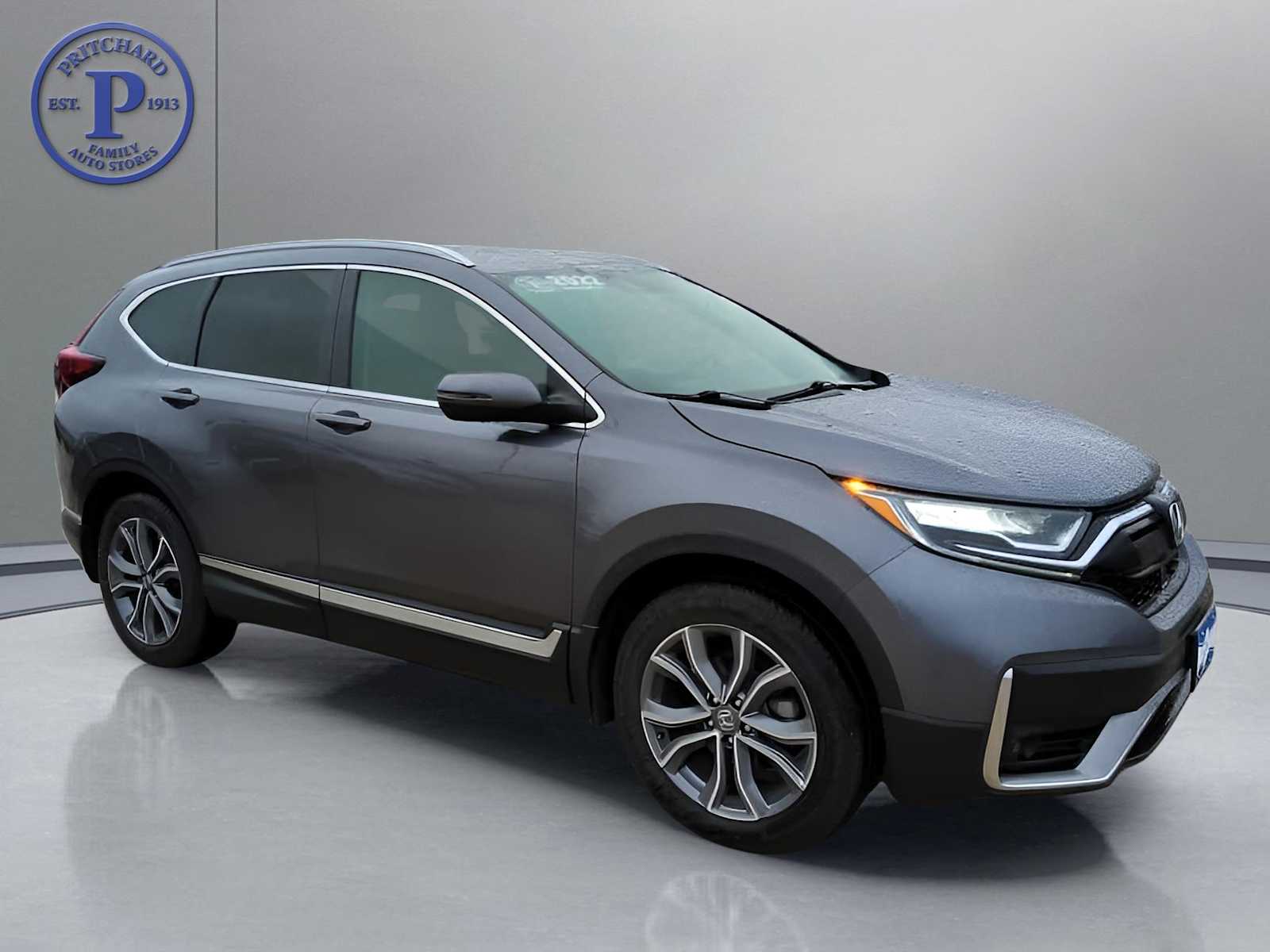 2022 Honda CR-V Touring's photo
