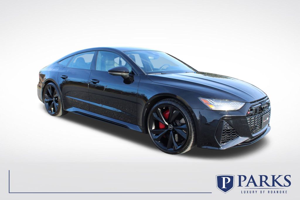 2021 Audi RS 7 Base's photo