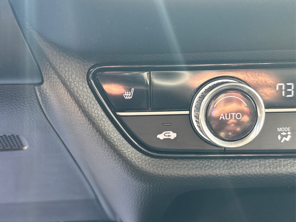 2024 Honda HR-V EX-L photo 28
