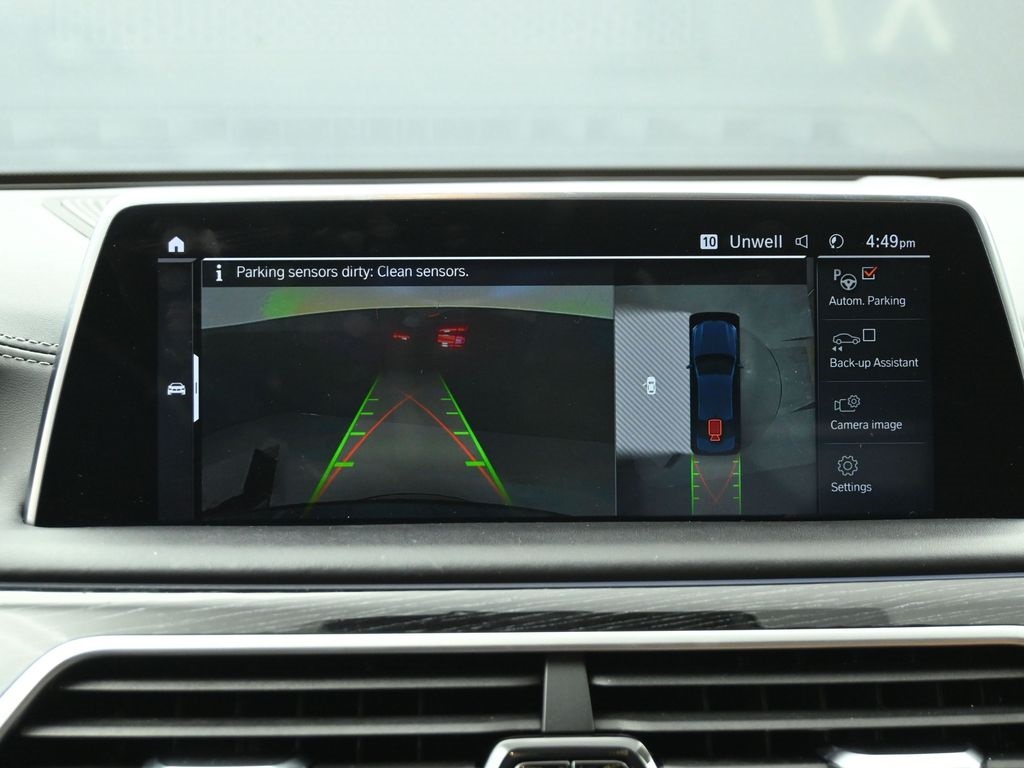 2022 BMW 750LI - Image 11