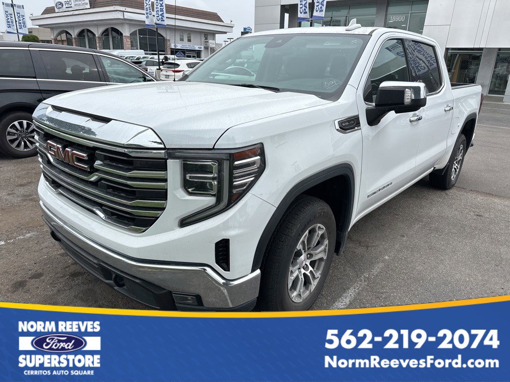2024 GMC Sierra 1500 SLT