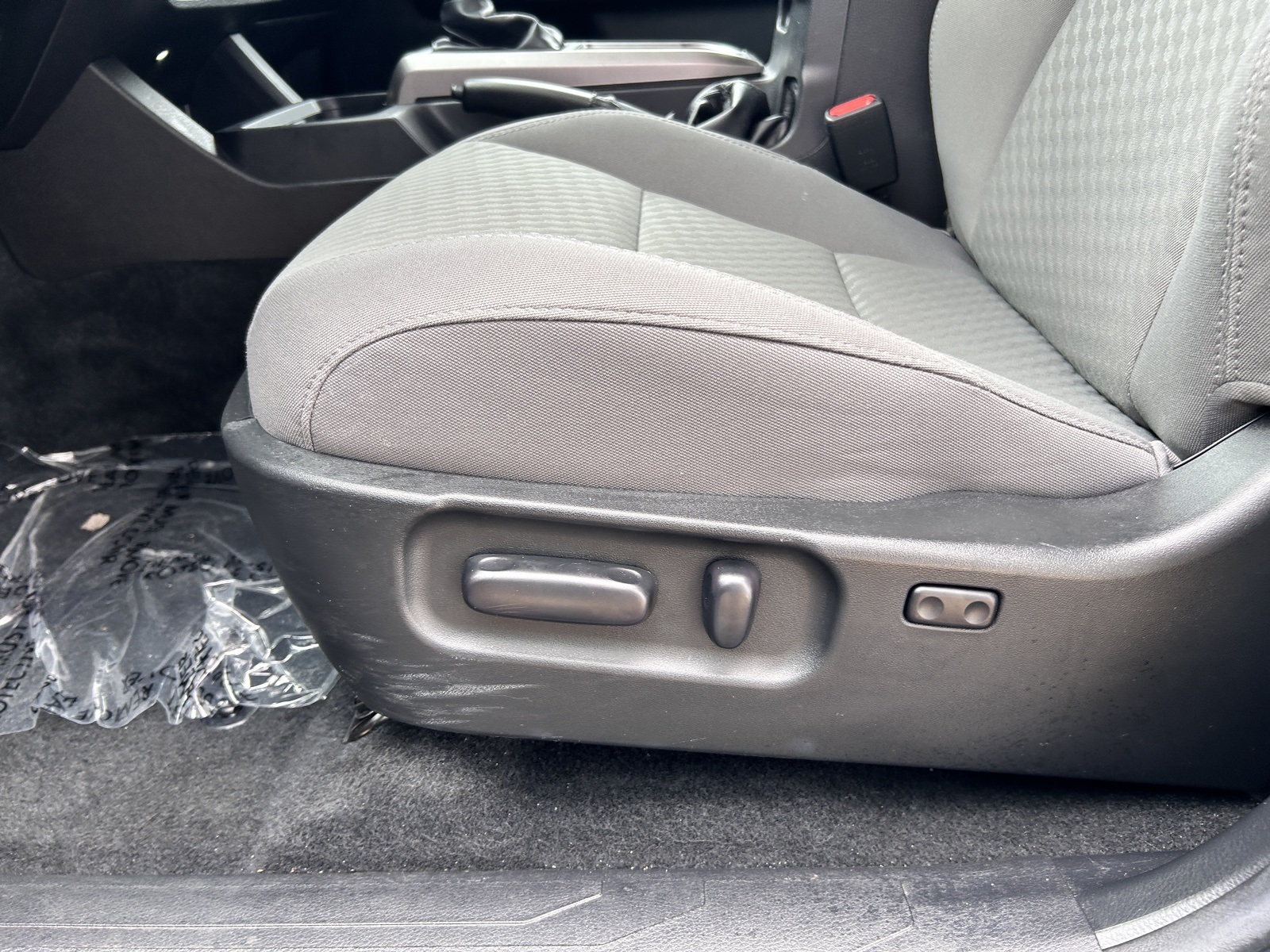 2023 Toyota Tacoma SR5 photo 22