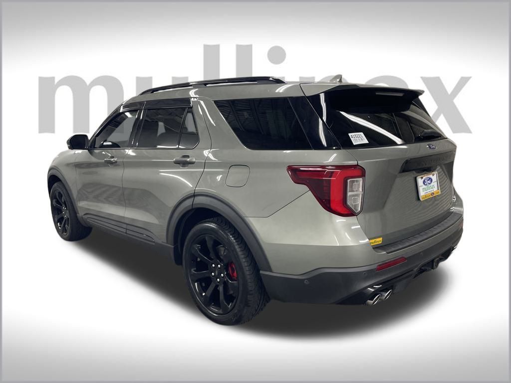 2020 Ford Explorer ST photo 6