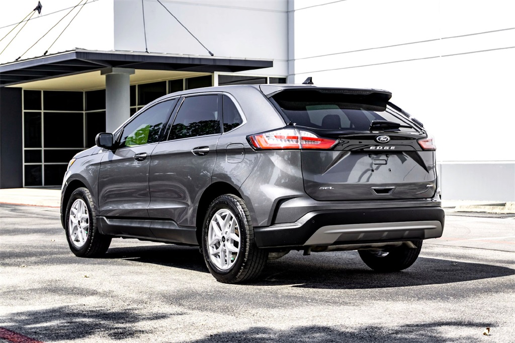 2024 Ford Edge SEL photo 6