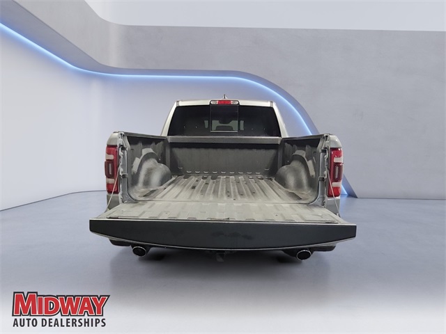 2023 Ram 1500 Laramie photo 3