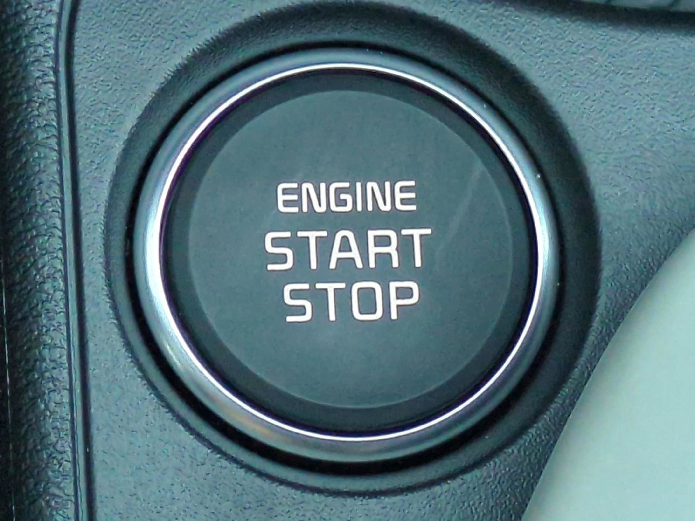 2025 Kia K4 GT-Line photo 20
