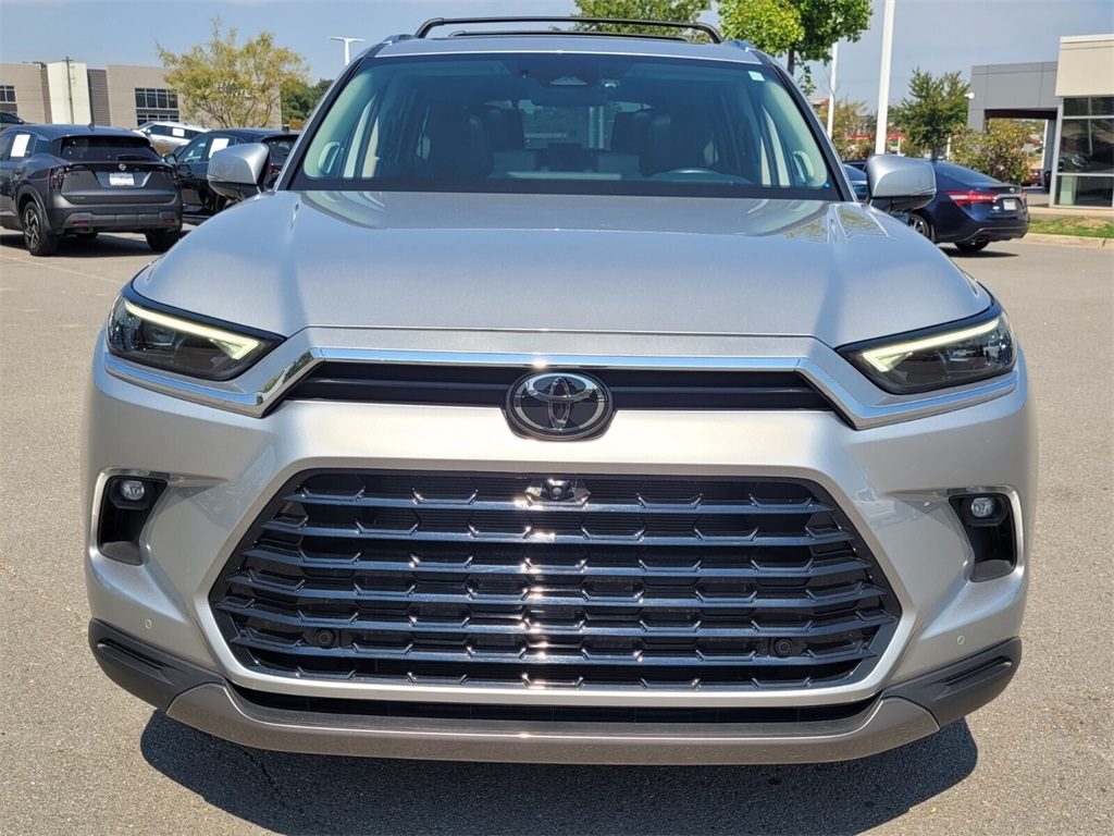 2024 Toyota Grand Highlander Platinum photo 14