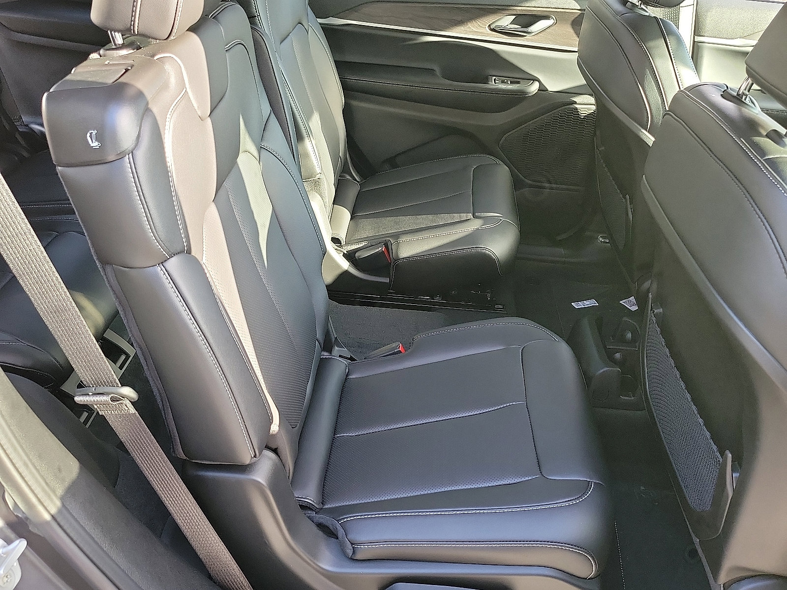 2025 Jeep Grand Cherokee L photo 14