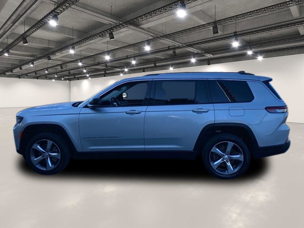 2021 Jeep Grand Cherokee Limited photo 2
