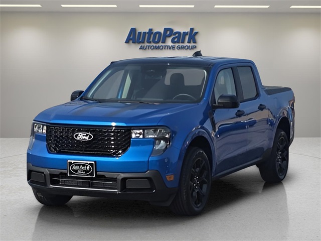 2025 Ford Maverick XLT photo 3