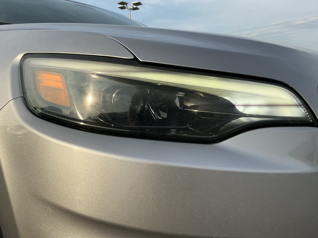 2019 Jeep Cherokee Latitude photo 4
