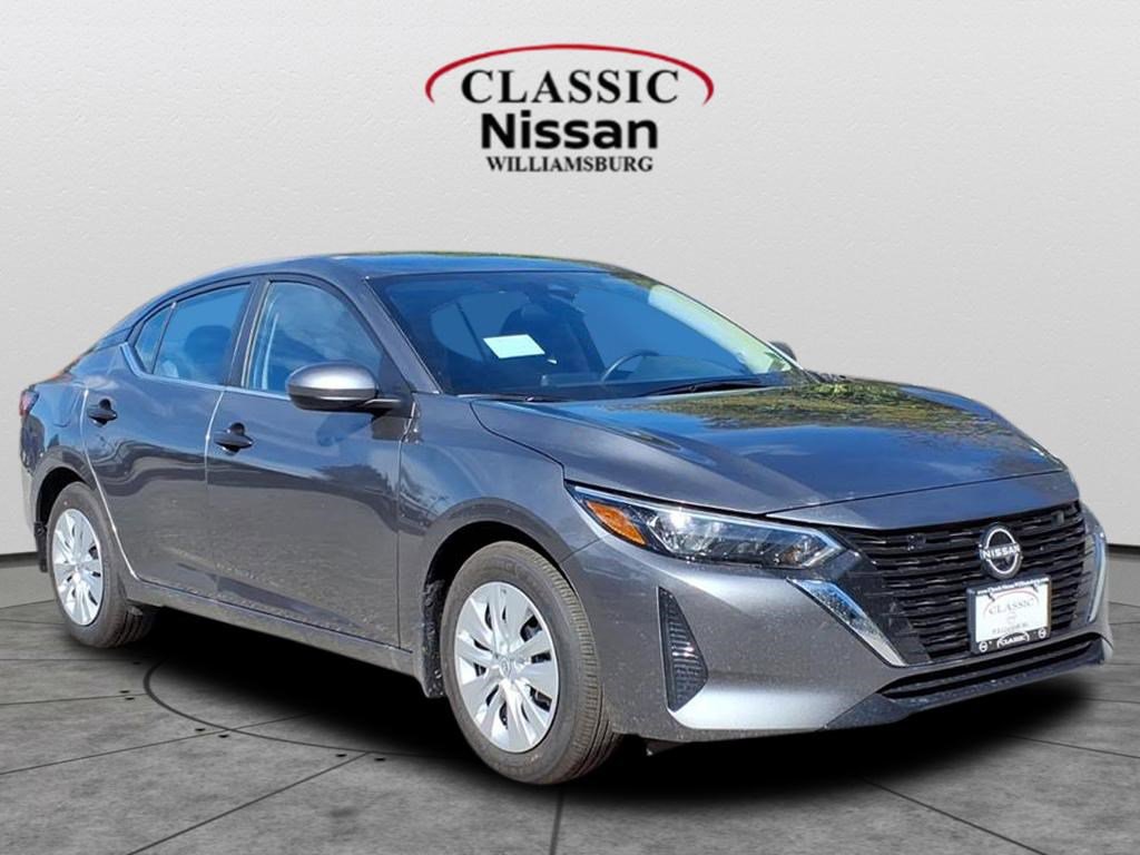 2025 Nissan Sentra S's photo