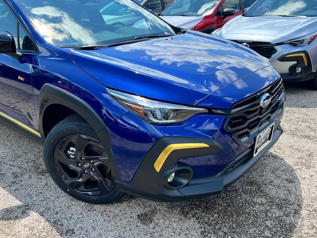 2025 Subaru Crosstrek Sport photo 2
