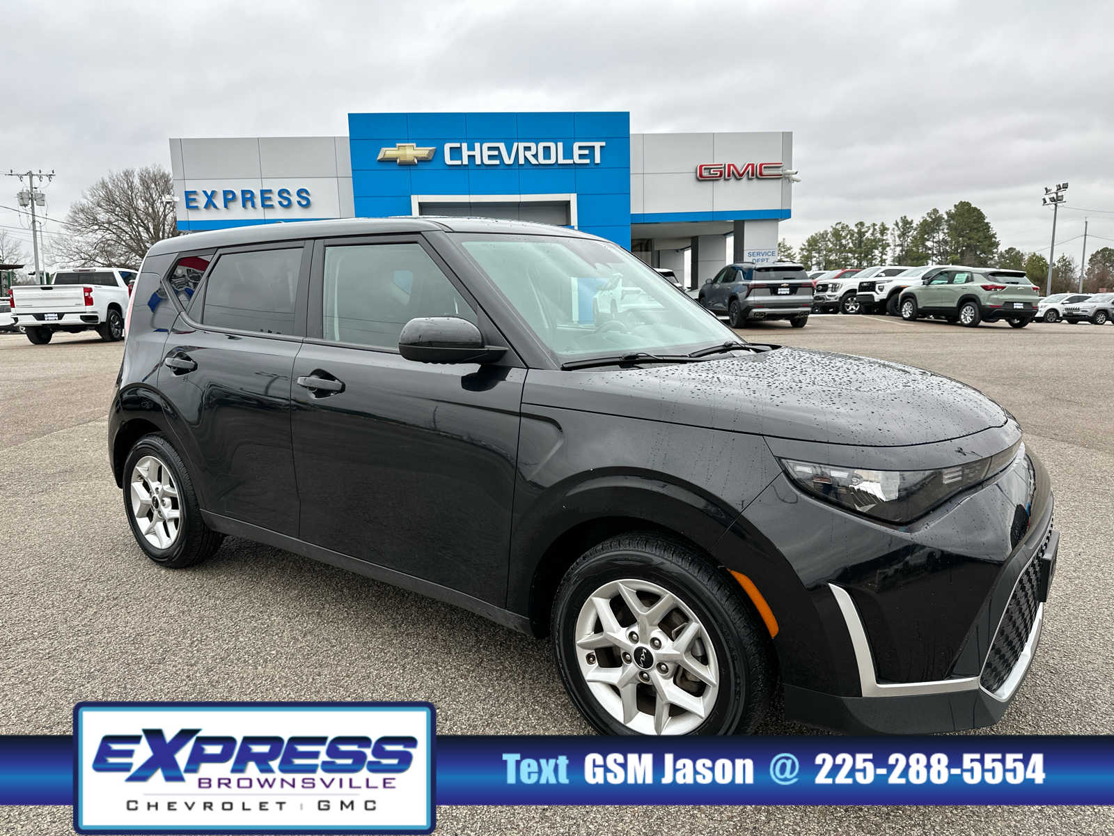 2024 Kia Soul LX's photo