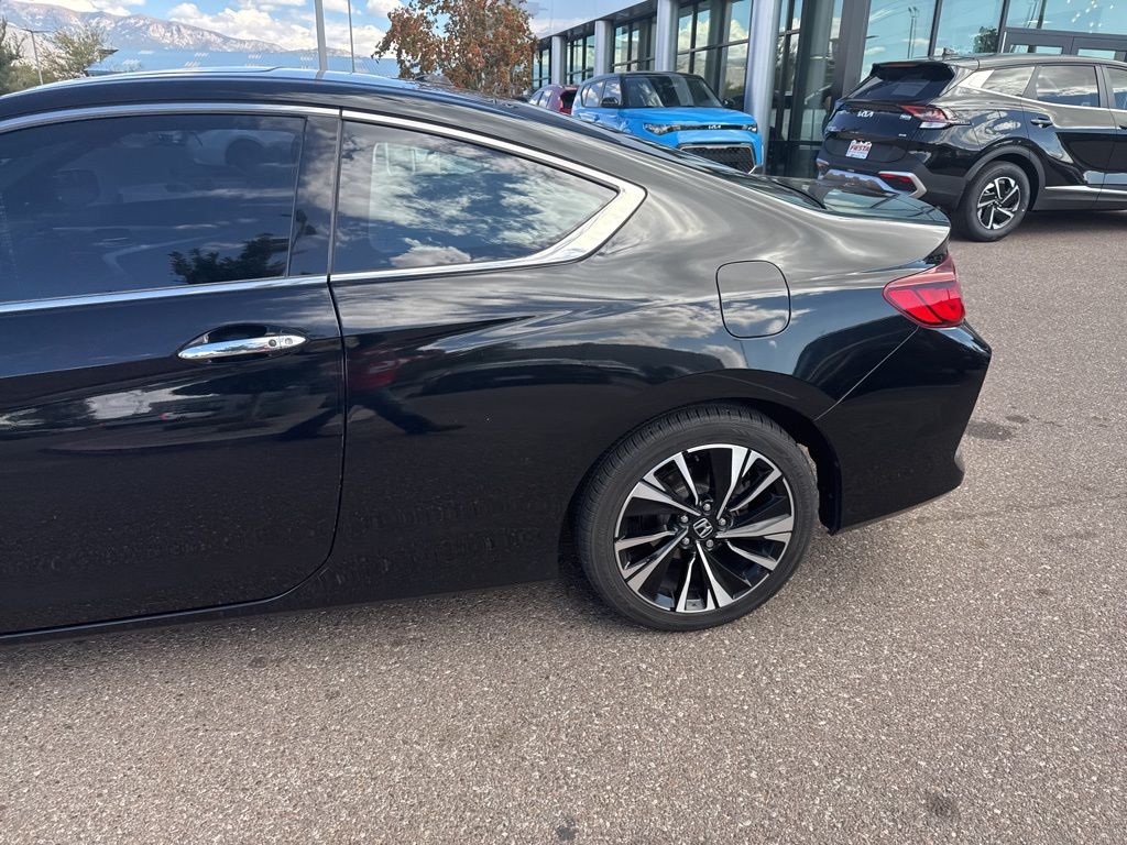2016 Honda Accord EX photo 7