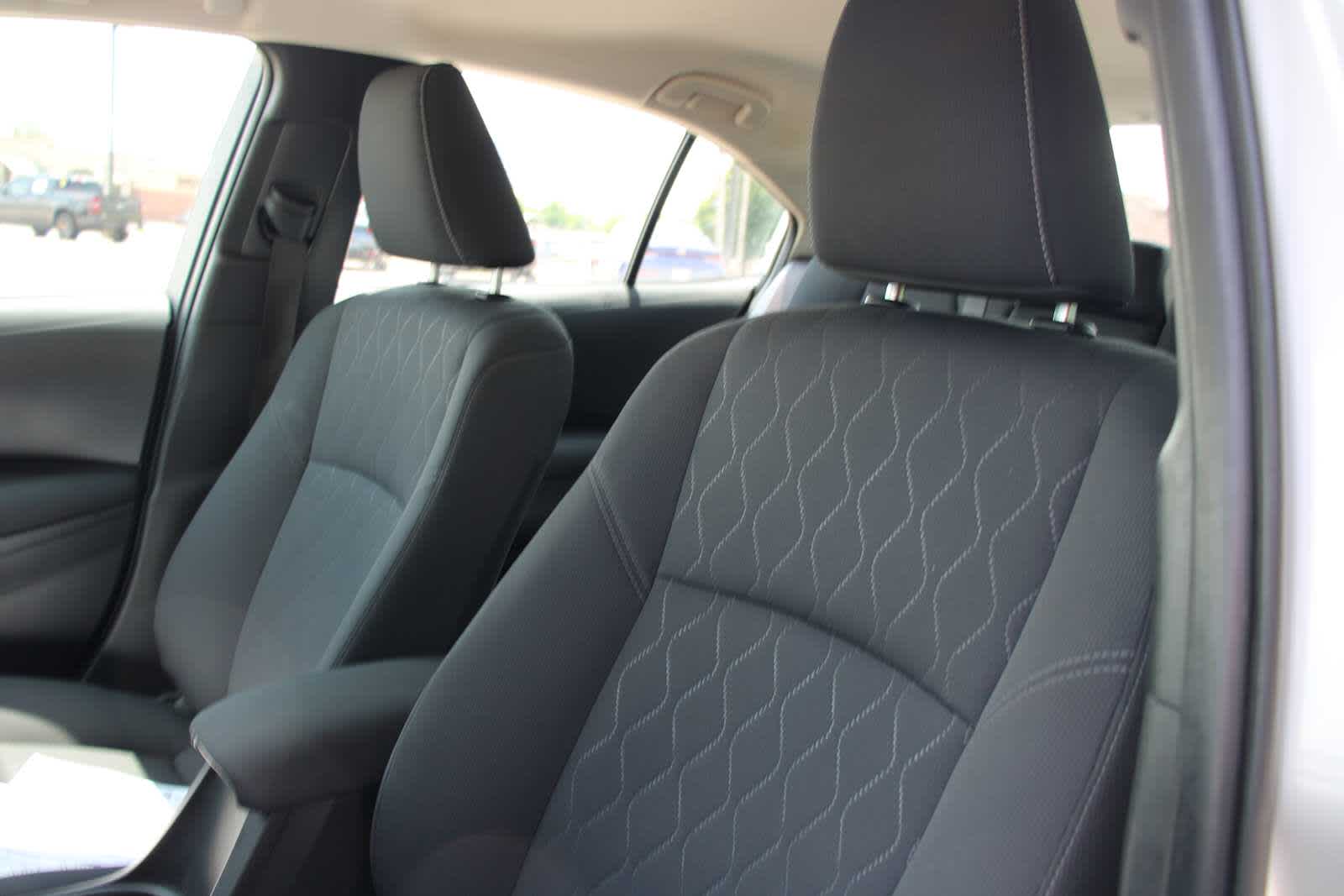 2024 Toyota Corolla LE photo 12