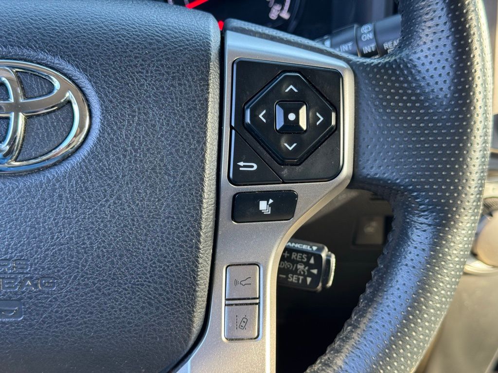 2024 Toyota 4Runner SR5 Premium photo 28