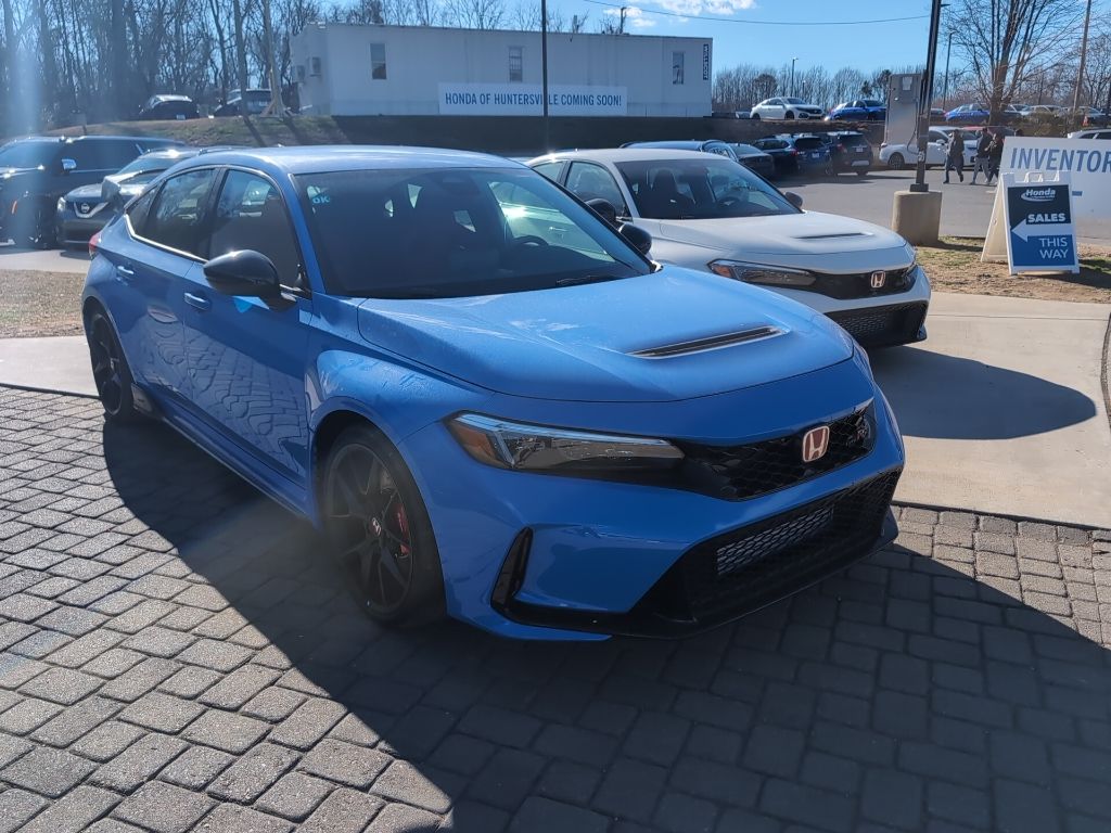 2025 Honda Civic Hatchback Type-R's photo