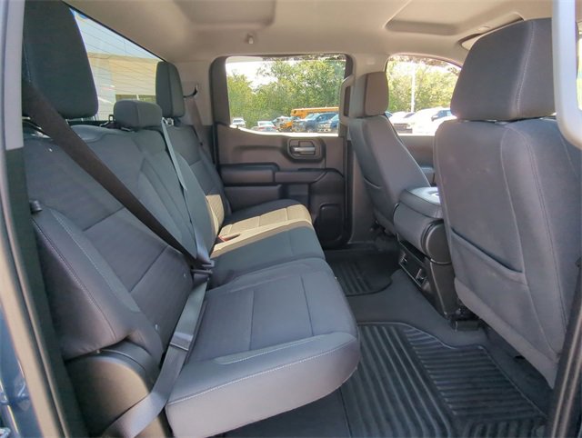 2022 Chevrolet Silverado 1500 Custom photo 9