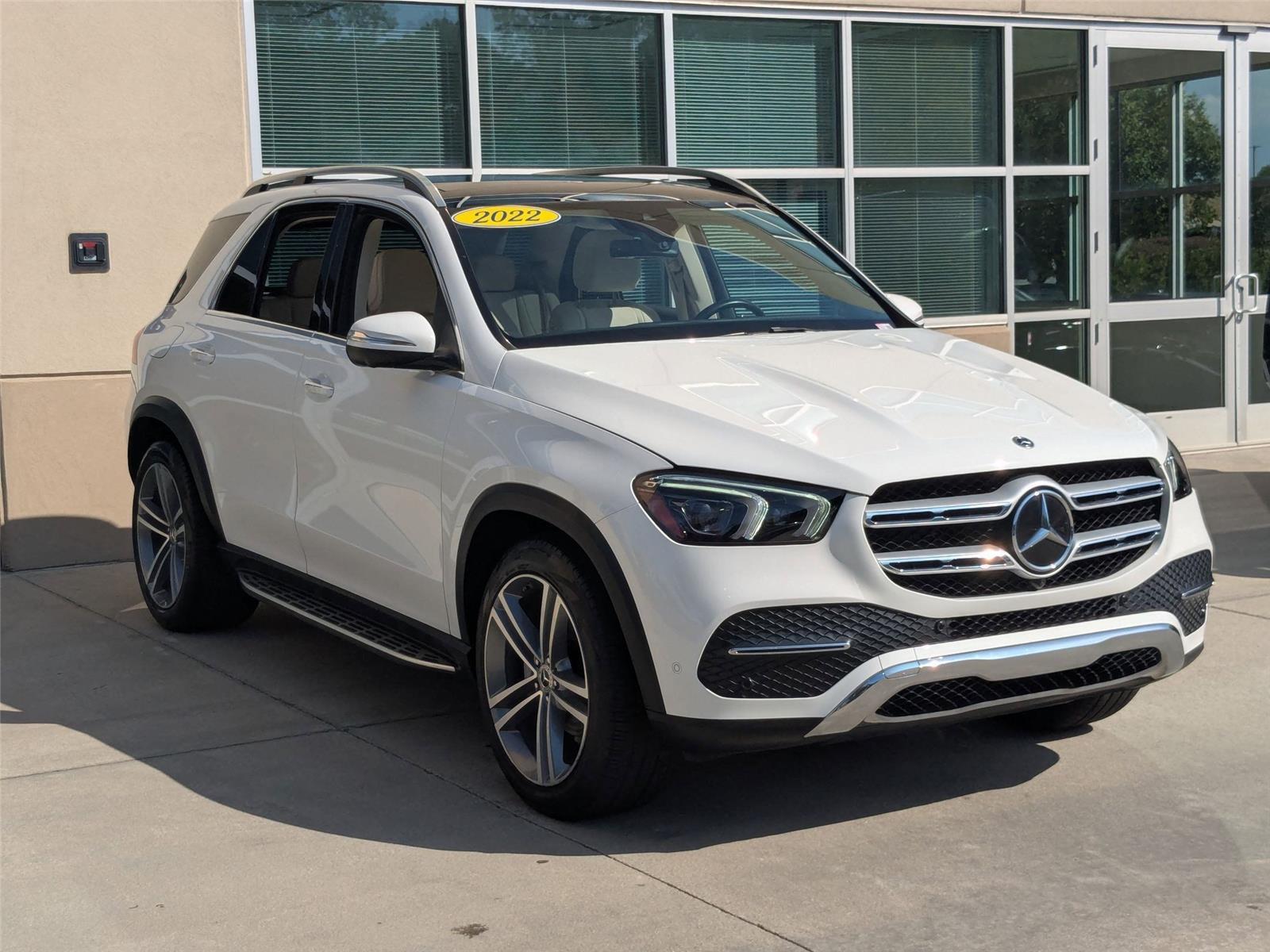 2022 Mercedes Benz GLE 350 4MATIC photo 3
