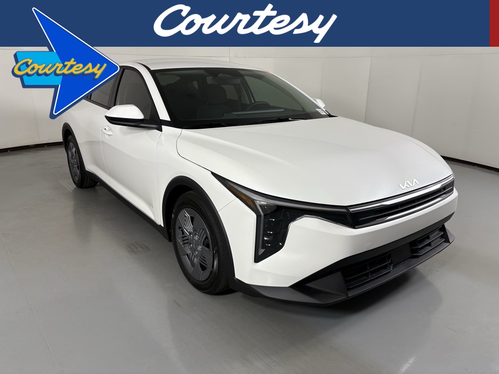 2025 Kia K4 LX