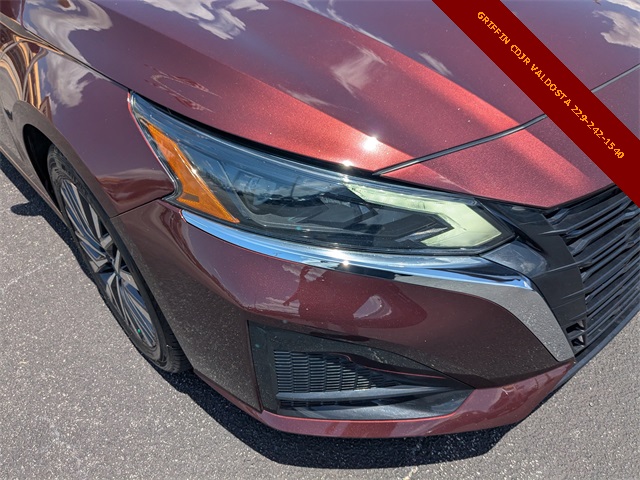 2023 Nissan Altima 2.5 SV photo 9