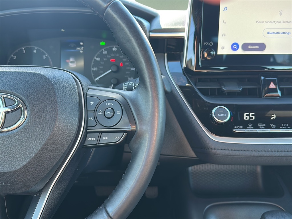 2024 Toyota Corolla Hybrid photo 6