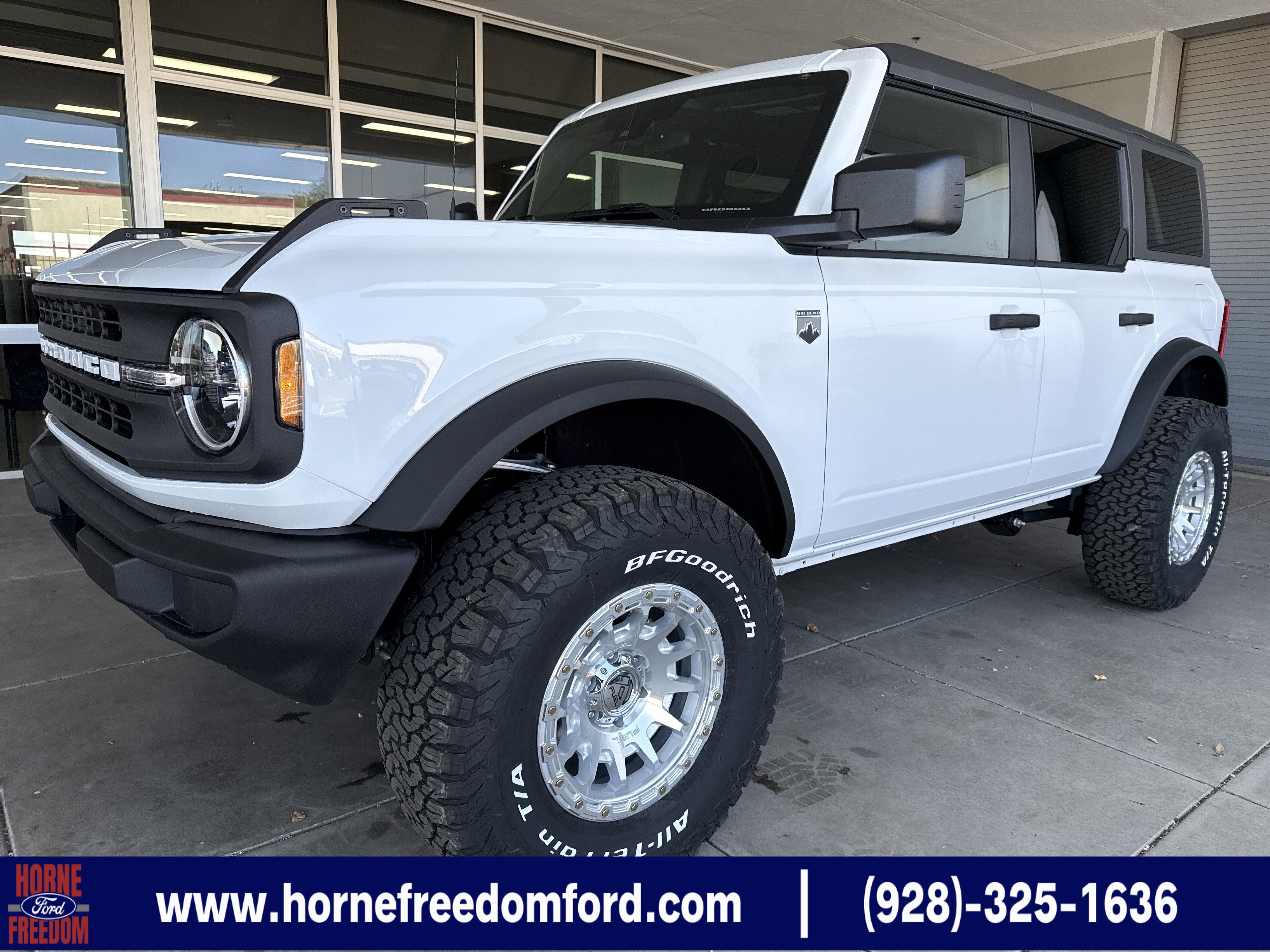2025 Ford Bronco 4-Door Big Bend's photo