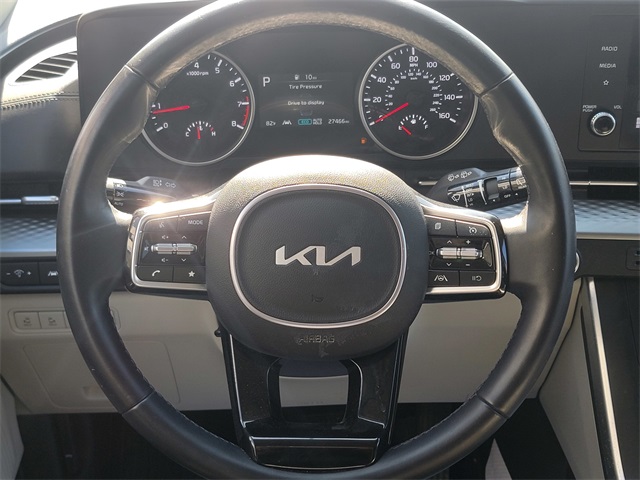 2023 Kia Carnival LX photo 27