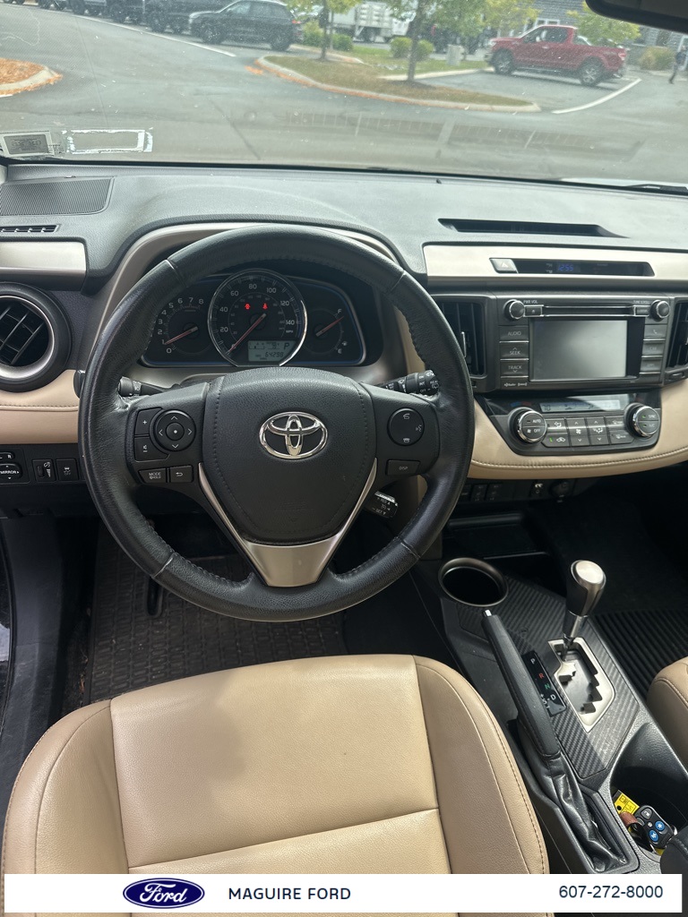 2013 Toyota RAV4 Limited photo 10