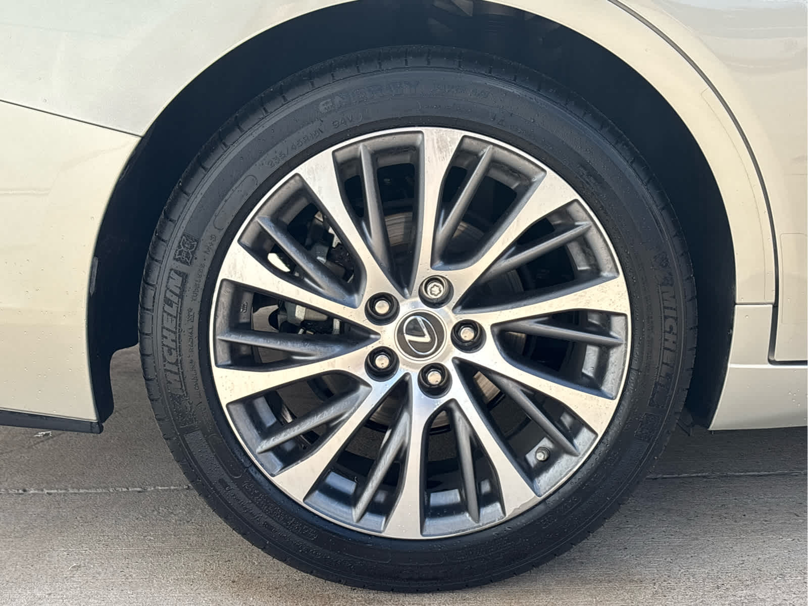 2020 Lexus ES 350 Luxury photo 7