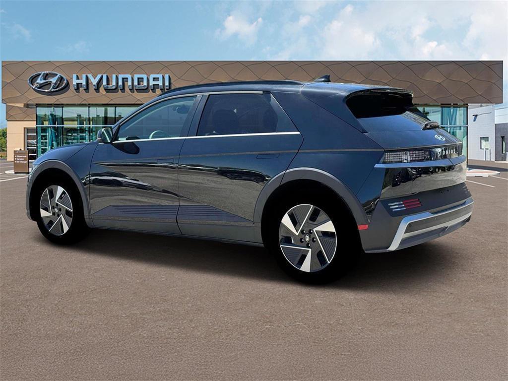 2025 Hyundai Ioniq 5 SEL photo 4