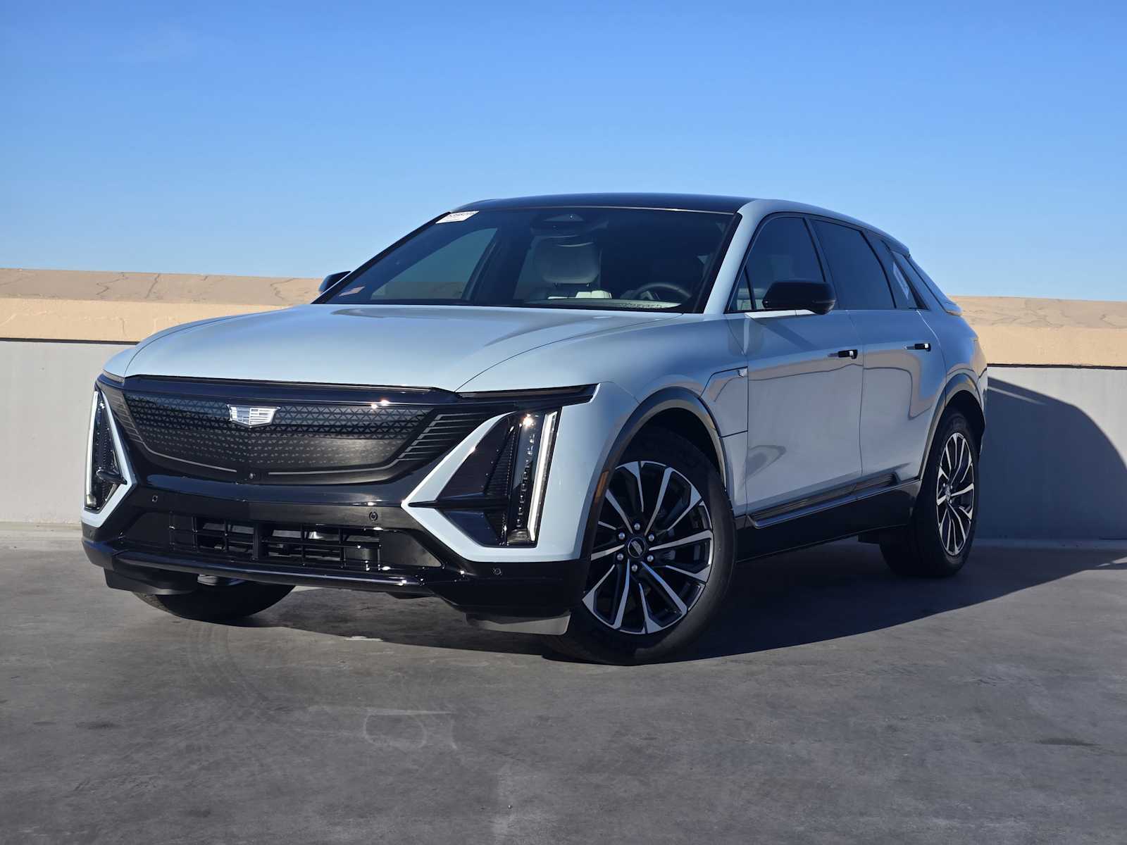 2026 Cadillac LYRIQ Sport's photo