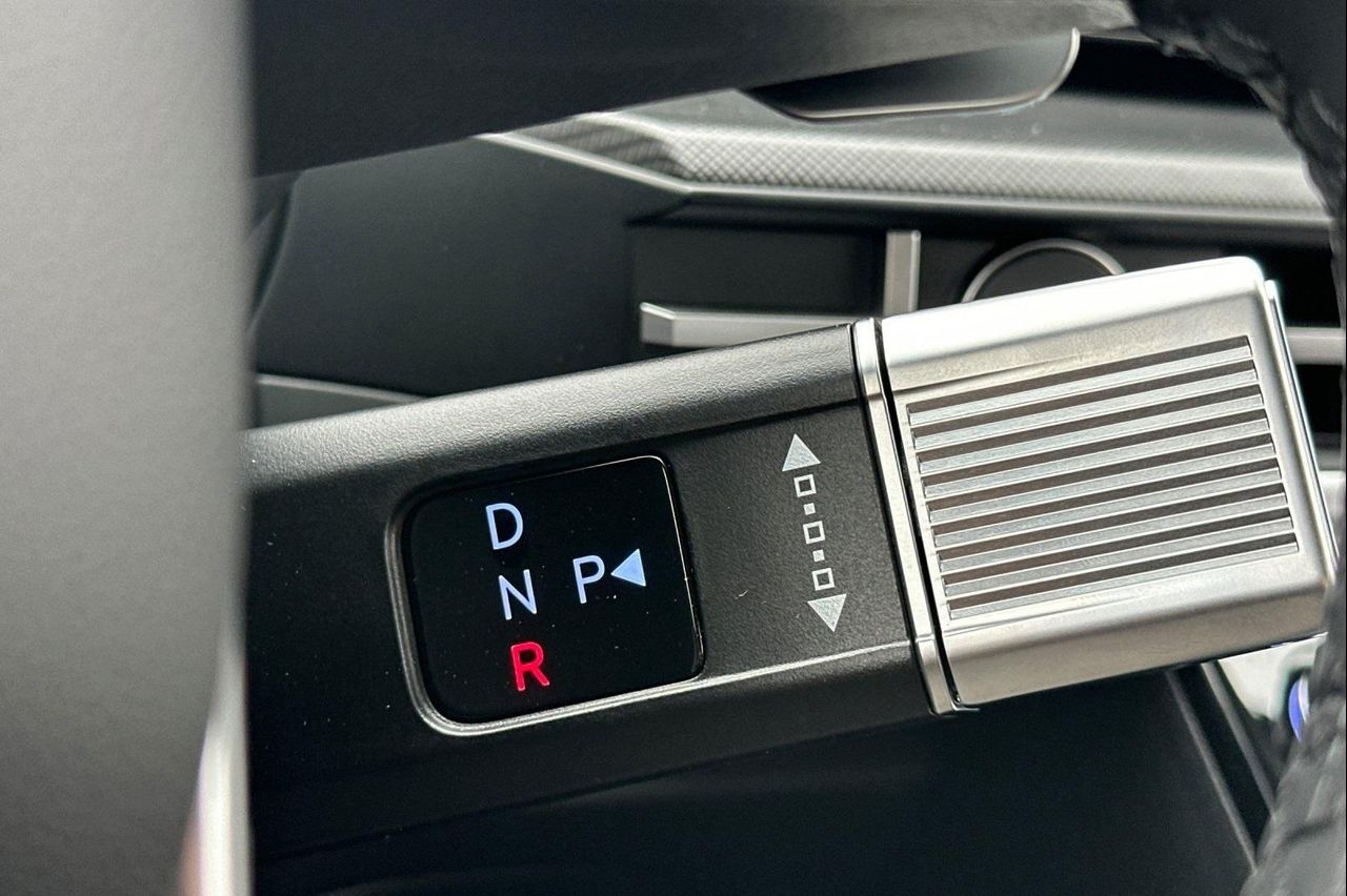 2025 Hyundai Santa Fe SEL photo 23