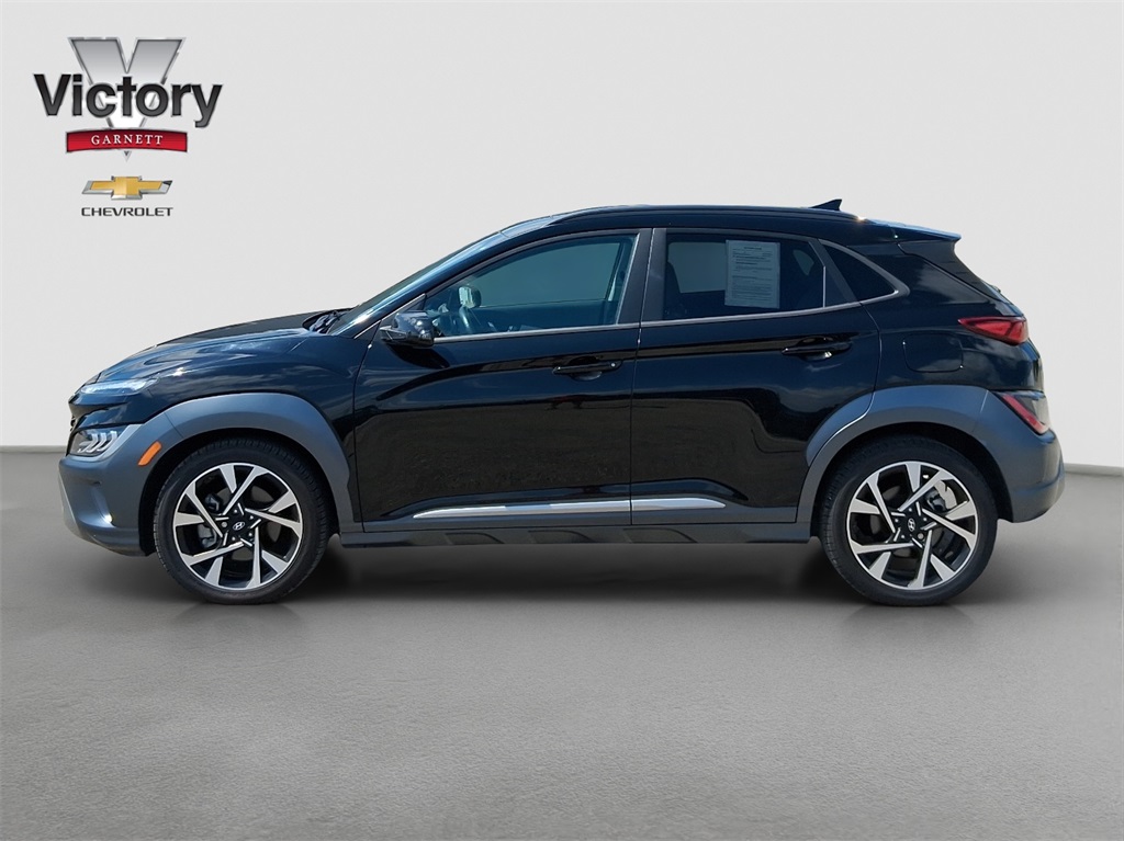 2022 Hyundai Kona Limited photo 3