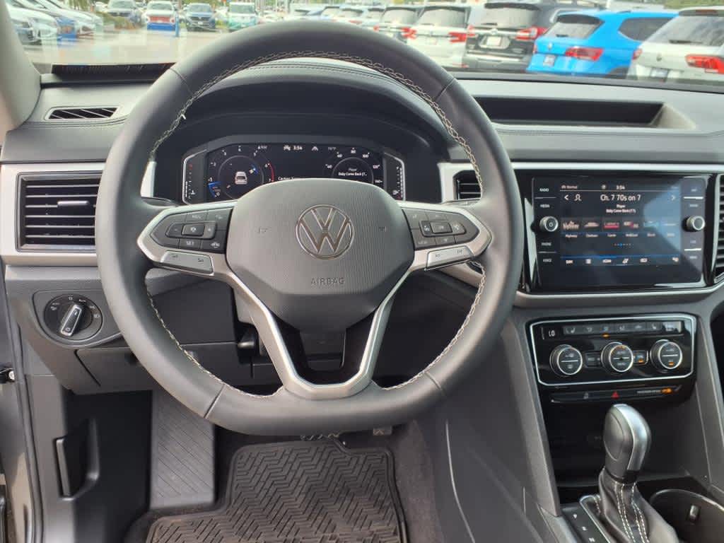 2023 Volkswagen Atlas SE Technology photo 14
