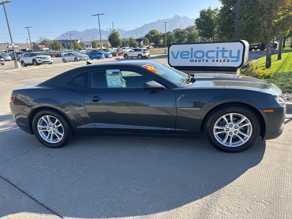 2015 Chevrolet Camaro 1LS photo 8