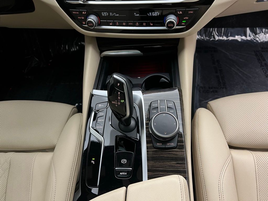 2022 Bmw 530i xDrive photo 13