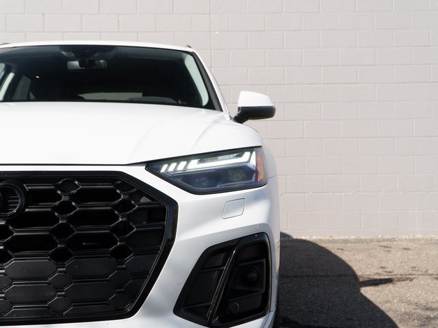 2023 Audi Q5 45 S line Prestige Premium photo 9