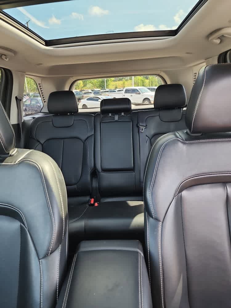 2022 Jeep Cherokee Limited 4xe photo 7