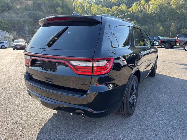 2026 Dodge Durango GT Premium photo 3