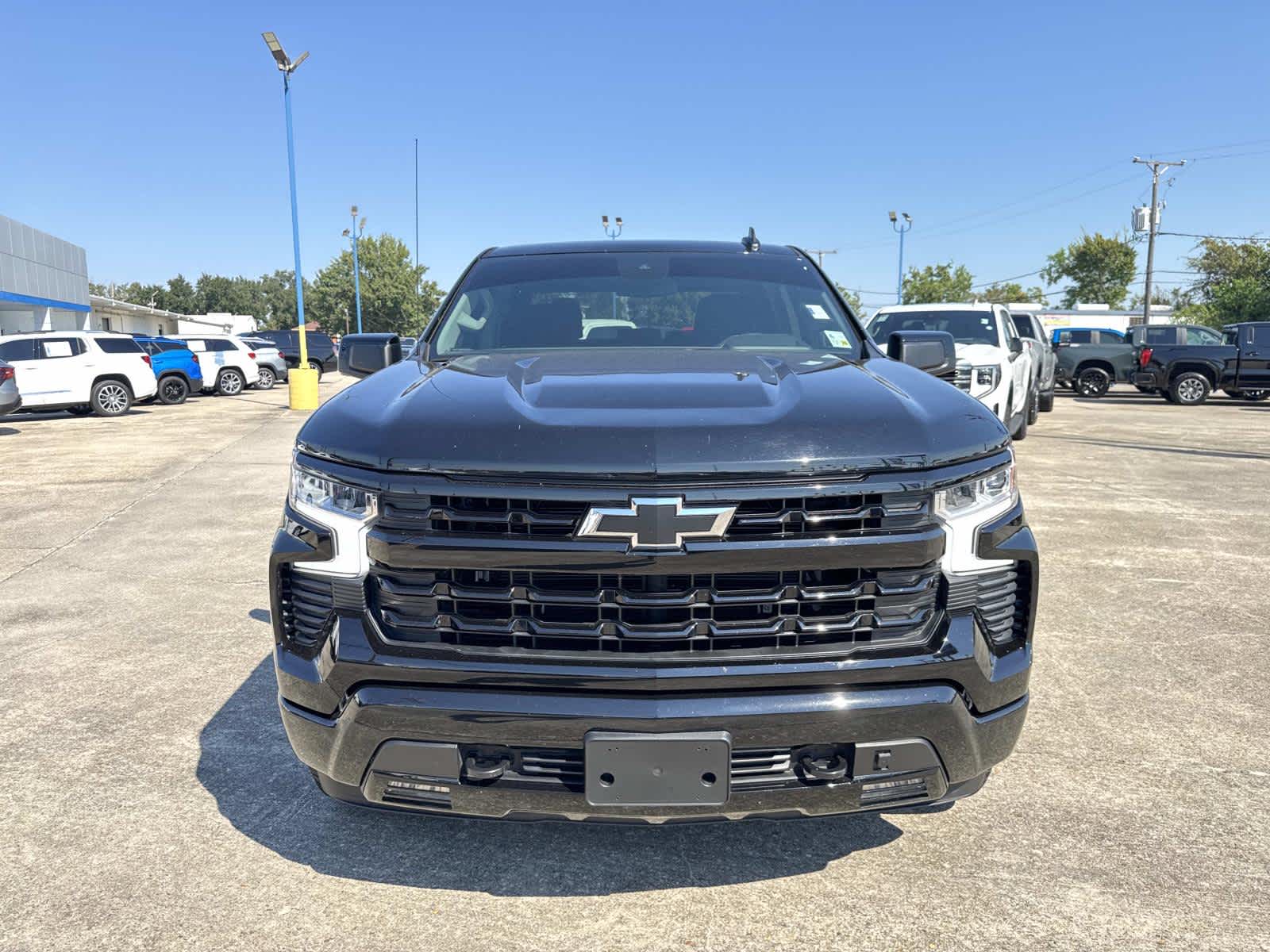 2025 Chevrolet Silverado RST photo 3
