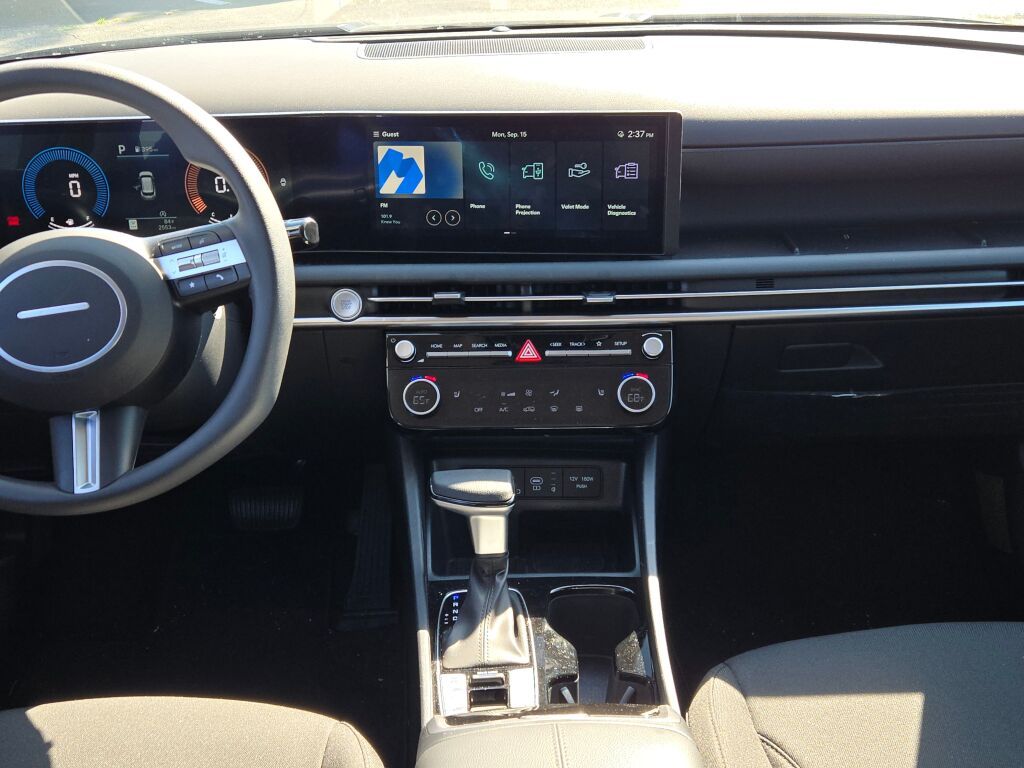 2025 Hyundai Tucson SEL photo 17